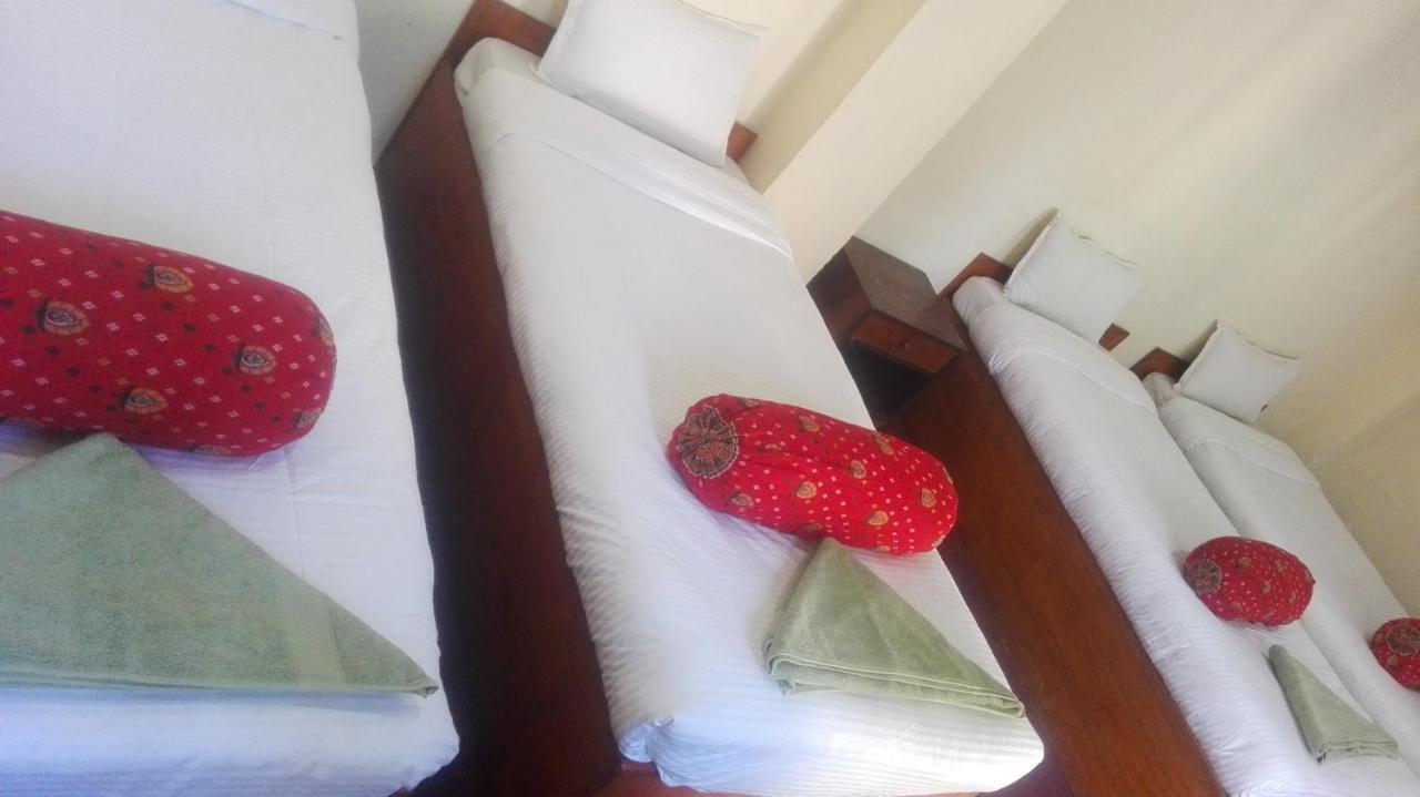 Hotel Sisters Home Kathmandu Exterior foto